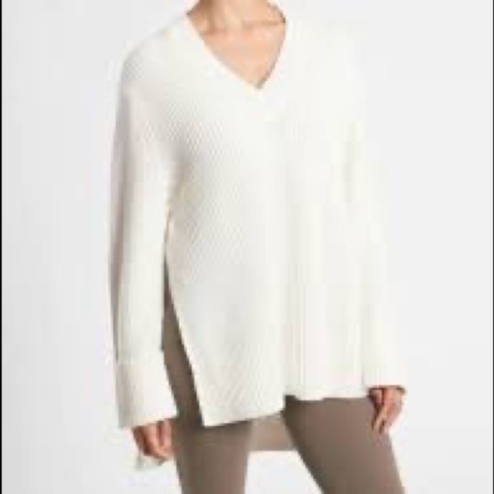 Athleta Shasta V-Neck Sweater. Xxs
